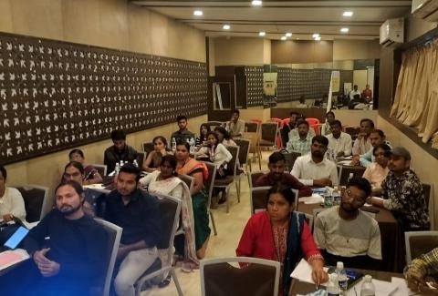 महाराष्ट्र राज्य एड्स नियंत्रण संस्थे तर्फे कम्म्युनिटी चॅम्पियन आणि डिस्ट्रिक्ट लेवल नेटवर्क (DLN ) यांची पुणे येथे १ दिवसीय प्रशिक्षणाचे आयोजन करण्यात आले.