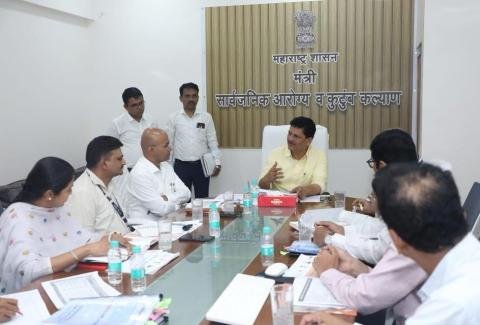 महाराष्ट्र राज्याचे माननीय आरोग्य मंत्री, सार्वजनिक आरोग्य व कुटुंब कल्याण, श्री. प्रकाश आबिटकर  महाराष्ट्र राज्य एड्स नियंत्रण सोसायटी (MSACS) च्या कार्यप्रणालीचा सविस्तर आढावा  घेण्यासाठी बैठक आयोजित करण्यात आली., महाराष्ट्र राज्याचे माननीय आरोग्य मंत्री, सार्वजनिक आरोग्य व कुटुंब कल्याण, श्री. प्रकाश आबिटकर  महाराष्ट्र राज्य एड्स नियंत्रण सोसायटी (MSACS) च्या कार्यप्रणालीचा सविस्तर आढावा  घेण्यासाठी बैठक आयोजित करण्यात आली., महाराष्ट्र राज्याचे माननीय आरोग्य मंत्री, सार्वजनिक आरोग्य व कुटुंब कल्याण, श्री. प्रकाश आबिटकर  महाराष्ट्र राज्य एड्स नियंत्रण सोसायटी (MSACS) च्या कार्यप्रणालीचा सविस्तर आढावा  घेण्यासाठी बैठक आयोजित करण्यात आली.