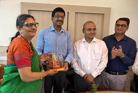 राष्ट्रीय एड्स नियंत्रण संस्थे च्या उपमहासंचालक डॉ . शोभिनी रंजन यांनी महाराष्ट्र राज्य एड्स नियंत्रण संस्थेची ३६०° आढावा बैठक घेतली या बैठकीस महाराष्ट्र राज्य एड्स नियंत्रण संस्थे चे प्रकल्प संचालक तसेच अधिकारी उपस्थित होते. , राष्ट्रीय एड्स नियंत्रण संस्थे च्या उपमहासंचालक डॉ . शोभिनी रंजन यांनी महाराष्ट्र राज्य एड्स नियंत्रण संस्थेची ३६०° आढावा बैठक घेतली या बैठकीस महाराष्ट्र राज्य एड्स नियंत्रण संस्थे चे प्रकल्प संचालक तसेच अधिकारी उपस्थित होते. , राष्ट्रीय एड्स नियंत्रण संस्थे च्या उपमहासंचालक डॉ . शोभिनी रंजन यांनी महाराष्ट्र राज्य एड्स नियंत्रण संस्थेची ३६०° आढावा बैठक घेतली या बैठकीस महाराष्ट्र राज्य एड्स नियंत्रण संस्थे चे प्रकल्प संचालक तसेच अधिकारी उपस्थित होते. , राष्ट्रीय एड्स नियंत्रण संस्थे च्या उपमहासंचालक डॉ . शोभिनी रंजन यांनी महाराष्ट्र राज्य एड्स नियंत्रण संस्थेची ३६०° आढावा बैठक घेतली या बैठकीस महाराष्ट्र राज्य एड्स नियंत्रण संस्थे चे प्रकल्प संचालक तसेच अधिकारी उपस्थित होते. , राष्ट्रीय एड्स नियंत्रण संस्थे च्या उपमहासंचालक डॉ . शोभिनी रंजन यांनी महाराष्ट्र राज्य एड्स नियंत्रण संस्थेची ३६०° आढावा बैठक घेतली या बैठकीस महाराष्ट्र राज्य एड्स नियंत्रण संस्थे चे प्रकल्प संचालक तसेच अधिकारी उपस्थित होते. , राष्ट्रीय एड्स नियंत्रण संस्थे च्या उपमहासंचालक डॉ . शोभिनी रंजन यांनी महाराष्ट्र राज्य एड्स नियंत्रण संस्थेची ३६०° आढावा बैठक घेतली या बैठकीस महाराष्ट्र राज्य एड्स नियंत्रण संस्थे चे प्रकल्प संचालक तसेच अधिकारी उपस्थित होते. , राष्ट्रीय एड्स नियंत्रण संस्थे च्या उपमहासंचालक डॉ . शोभिनी रंजन यांनी महाराष्ट्र राज्य एड्स नियंत्रण संस्थेची ३६०° आढावा बैठक घेतली या बैठकीस महाराष्ट्र राज्य एड्स नियंत्रण संस्थे चे प्रकल्प संचालक तसेच अधिकारी उपस्थित होते. 