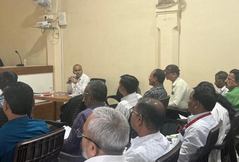 महाराष्ट्र राज्य एड्स नियंत्रण संस्थे चे प्रकल्प संचालक  डॉ .सुनिल भोकरे यांच्या अध्यक्षतेखाली मराएनिसं च्या मुख्यालयात २ दिवसीय राज्यस्तरीय आढावा बैठकीचे आयोजन करण्यात आले., महाराष्ट्र राज्य एड्स नियंत्रण संस्थे चे प्रकल्प संचालक  डॉ .सुनिल भोकरे यांच्या अध्यक्षतेखाली मराएनिसं च्या मुख्यालयात २ दिवसीय राज्यस्तरीय आढावा बैठकीचे आयोजन करण्यात आले., महाराष्ट्र राज्य एड्स नियंत्रण संस्थे चे प्रकल्प संचालक  डॉ .सुनिल भोकरे यांच्या अध्यक्षतेखाली मराएनिसं च्या मुख्यालयात २ दिवसीय राज्यस्तरीय आढावा बैठकीचे आयोजन करण्यात आले., महाराष्ट्र राज्य एड्स नियंत्रण संस्थे चे प्रकल्प संचालक  डॉ .सुनिल भोकरे यांच्या अध्यक्षतेखाली मराएनिसं च्या मुख्यालयात २ दिवसीय राज्यस्तरीय आढावा बैठकीचे आयोजन करण्यात आले., महाराष्ट्र राज्य एड्स नियंत्रण संस्थे चे प्रकल्प संचालक  डॉ .सुनिल भोकरे यांच्या अध्यक्षतेखाली मराएनिसं च्या मुख्यालयात २ दिवसीय राज्यस्तरीय आढावा बैठकीचे आयोजन करण्यात आले.